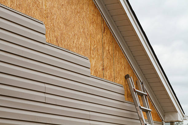 24/7 Emergency Storm Damage Siding Repair experts in Vandalia, OH